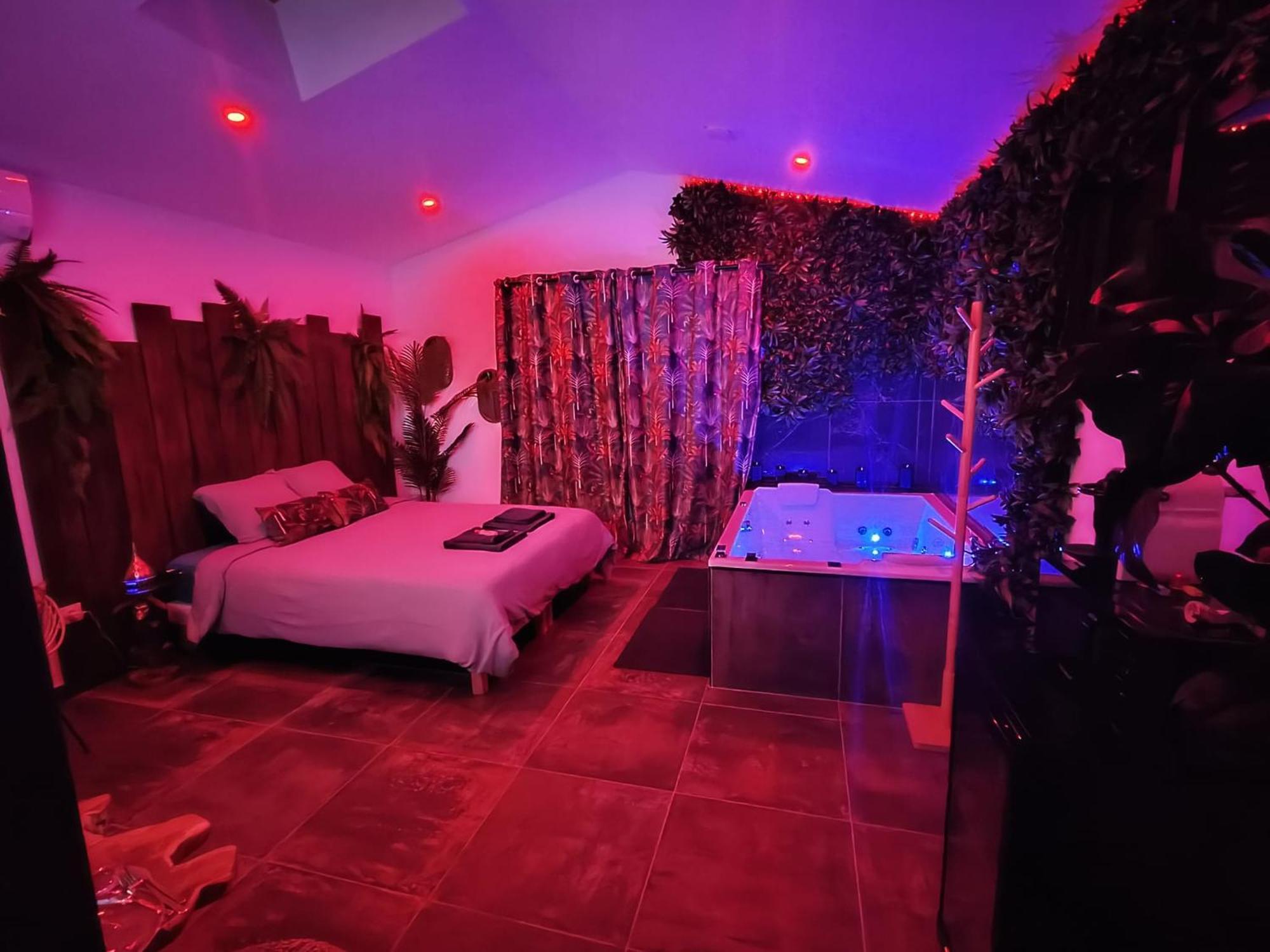 La Jungle Room Rognac Ngoại thất bức ảnh